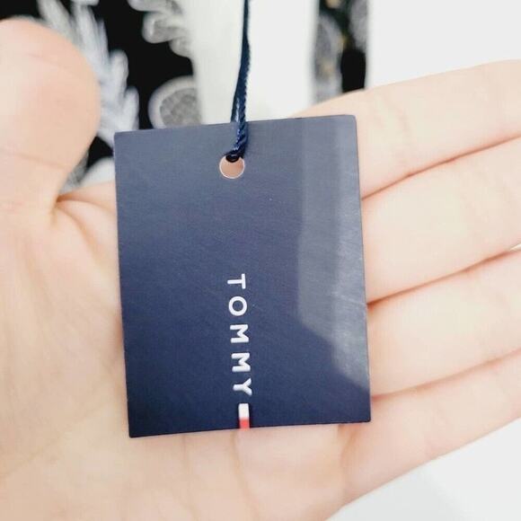 Tommy Hilfiger Womens Size 2P Black & White Floral Mini Dress With Long Sleeves - Picture 11 of 15